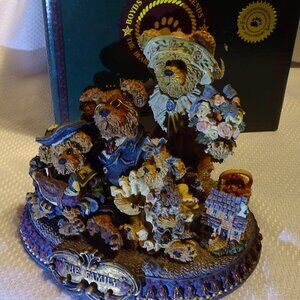 Vintage Boyds Bears Resin Figurine Limited Edition Family Dated 1999 Size 4.25"